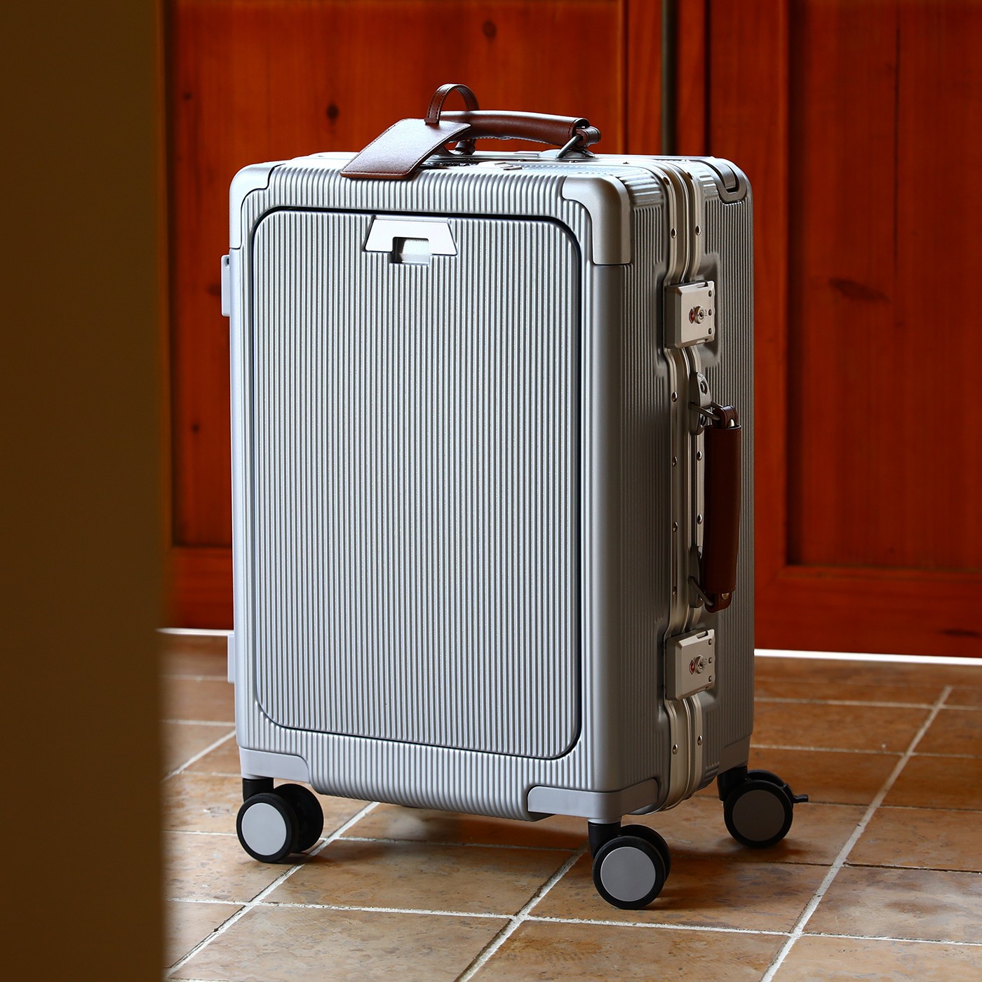 Large Capacity Allowed To Boar - Aluminum Frame Carry On Luggage ulasan dan harga